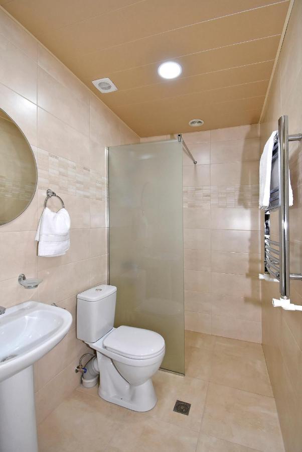 The Nut Guest House Erivan Dış mekan fotoğraf